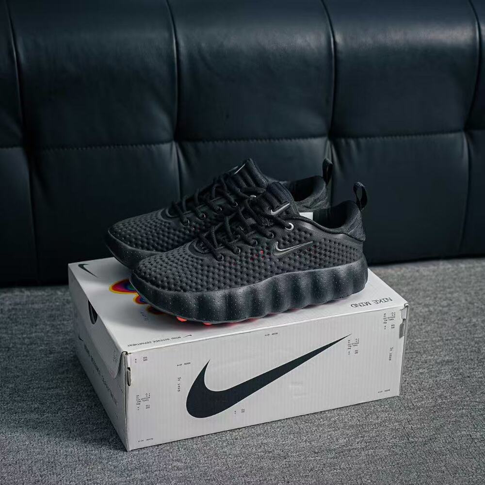 Nike Mind All Black Wavy Midsole Lifestyle Trainers With Box